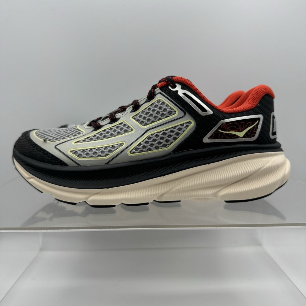 Brand New Hoka One One Clifton One9 1155370 HBN Black Red Women's Size 6